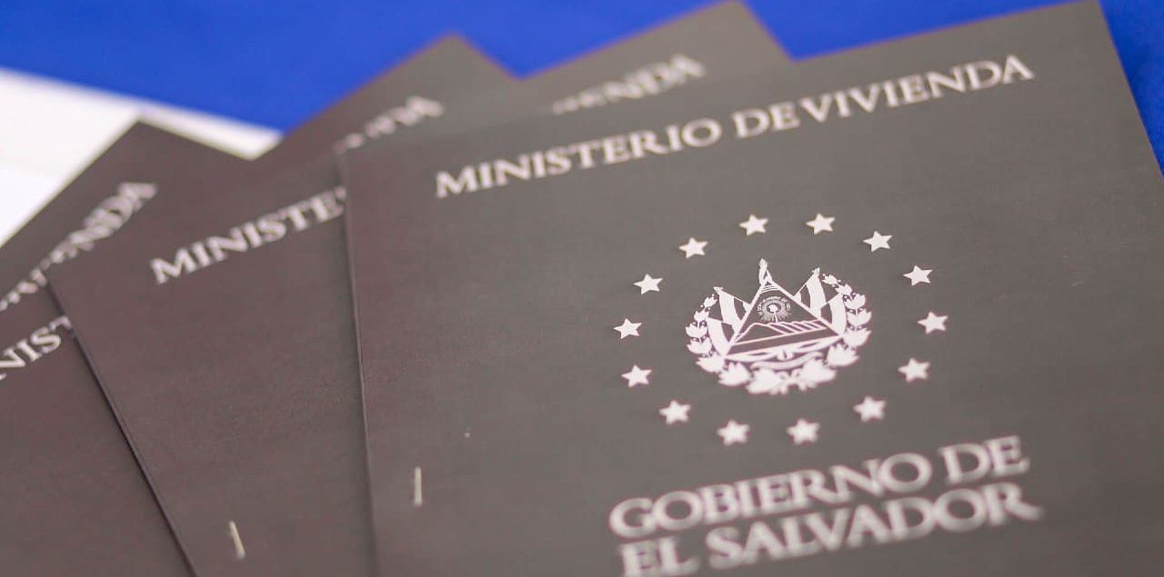 Gobierno garantiza seguridad jurídica para que más de 1,100 familias accedan a una vivienda digna gobierno-garantiza-seguridad-juridica-para-que-mas-de-1100-familias-accedan-a-una-vivienda-digna